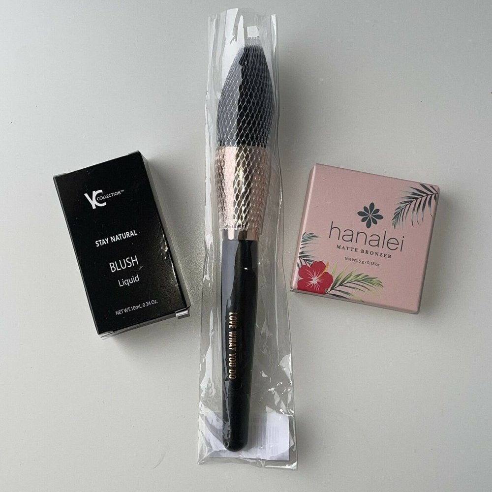 Hanalei Beauty Matte Bronzer, REAL HER BRUSH, & YC COLLECTION BLUSH BUNDLE